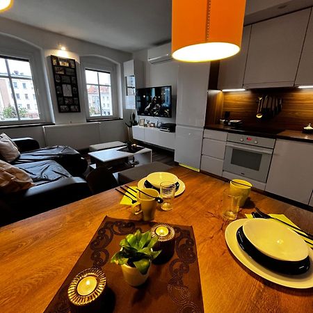 Apartament Crooked Stairs Zielona Góra Dış mekan fotoğraf