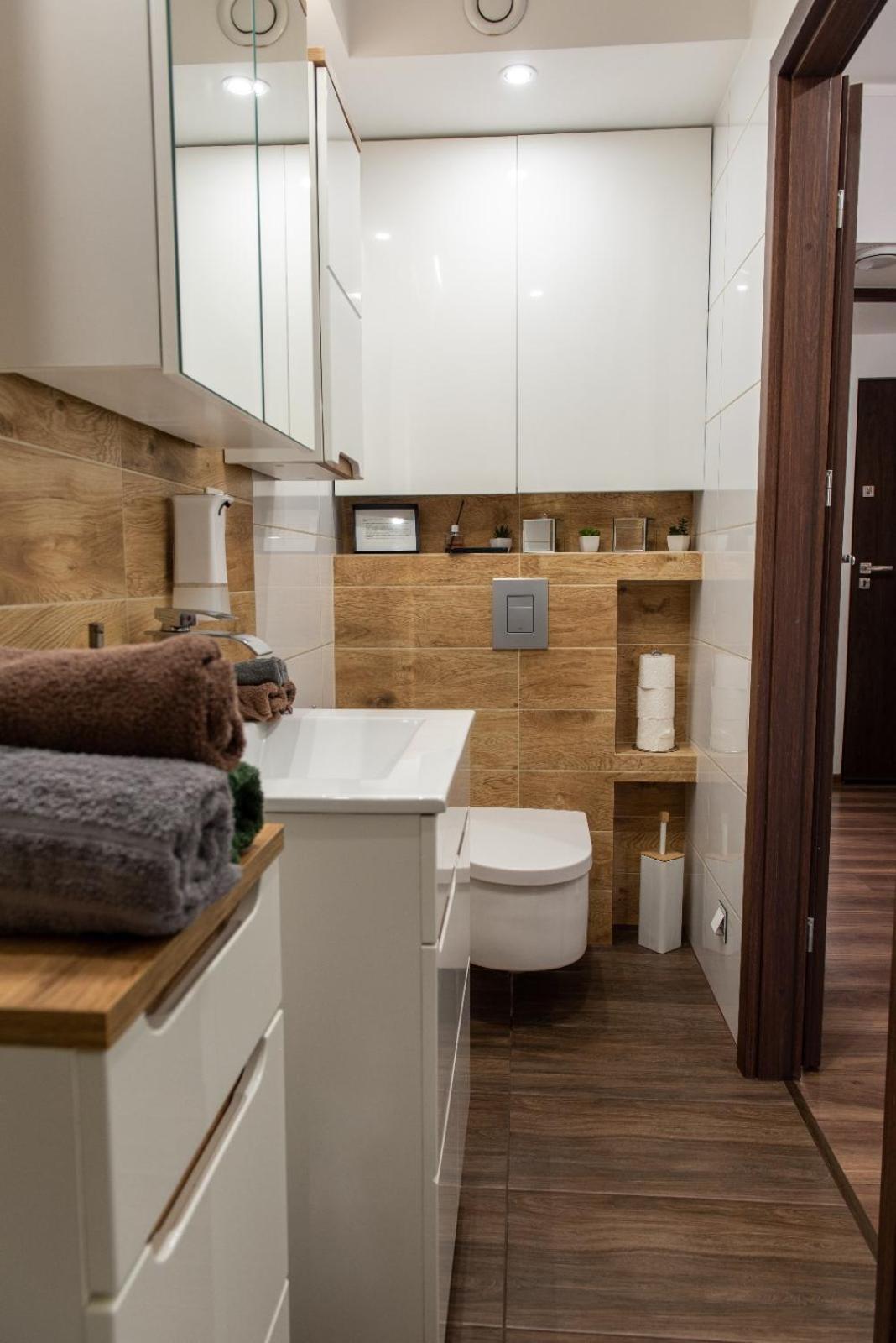 Apartament Crooked Stairs Zielona Góra Dış mekan fotoğraf