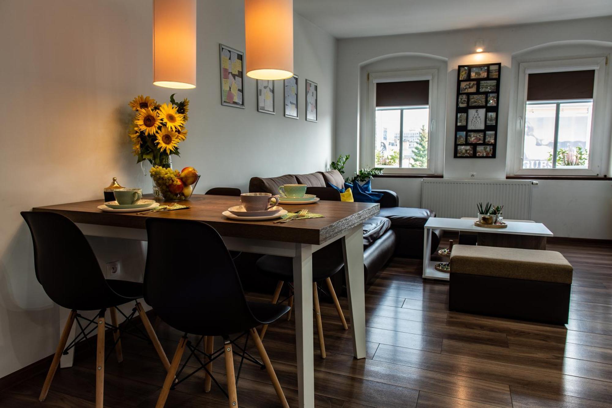 Apartament Crooked Stairs Zielona Góra Dış mekan fotoğraf