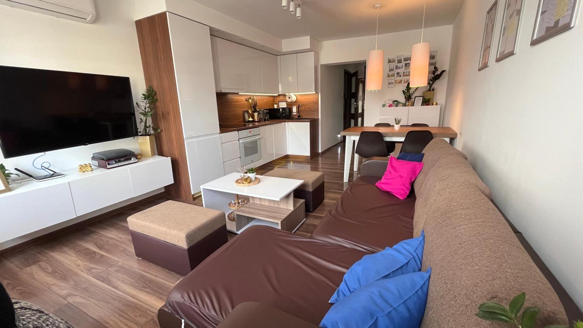 Apartament Crooked Stairs Zielona Góra Dış mekan fotoğraf